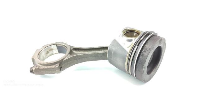 038J VAG Juego de pistones para motor, segunda reparación (+0,50)  en stock Huelva