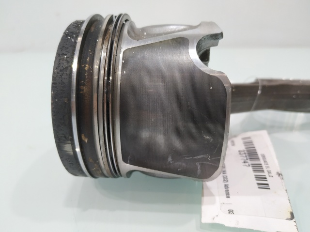 038J Juego de pistones para motor, segunda reparación (+0,50)  disponible Málaga