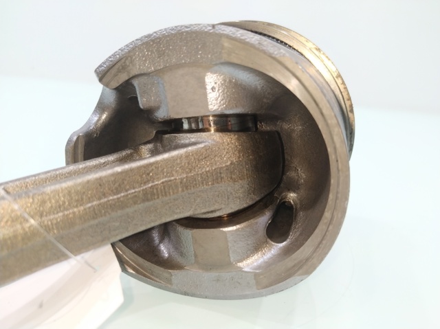 VAG 038J Juego de pistones para motor, segunda reparación (+0,50) comprar Barcelona