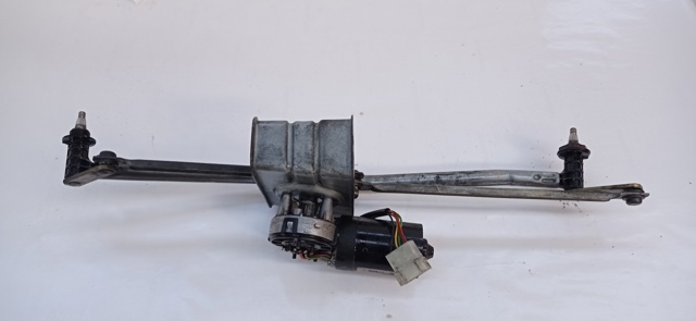 VAG 0390241345 Motor del limpiaparabrisas  disponible Lugo