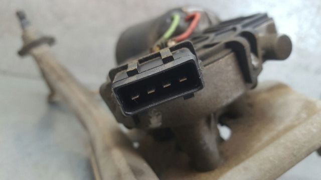 PEUGEOT 0390241360 Motor del limpiaparabrisas  disponible Valladolid