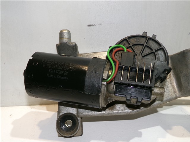 0390241362 Motor del limpiaparabrisas  disponible Burgos