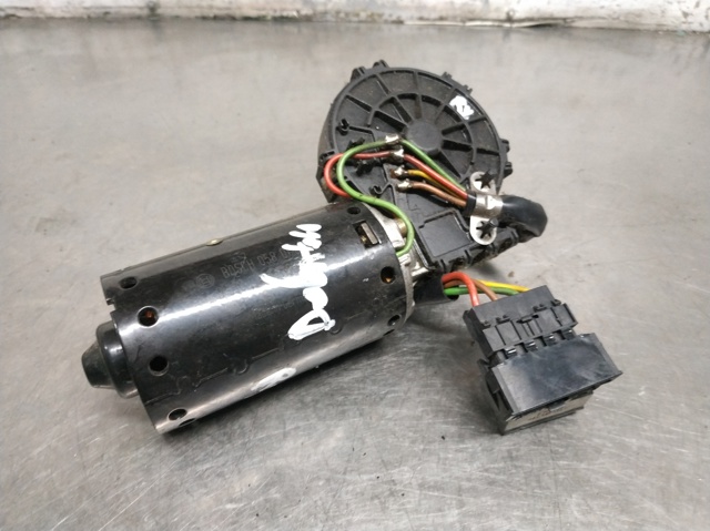 Motor del limpiaparabrisas Mercedes S  (W220)