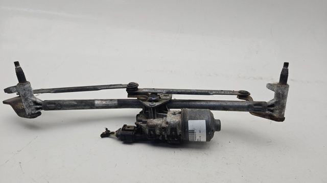 VAG 0390241524 Motor limpiaparabrisas  en stock Valencia