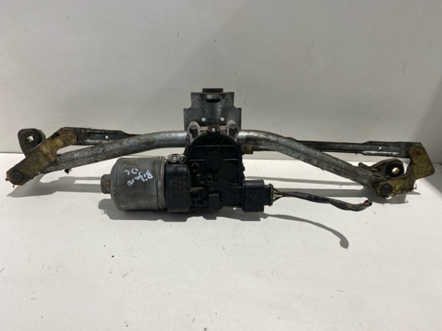 VAG 0390241524 Motor del limpiaparabrisas  disponible Valladolid