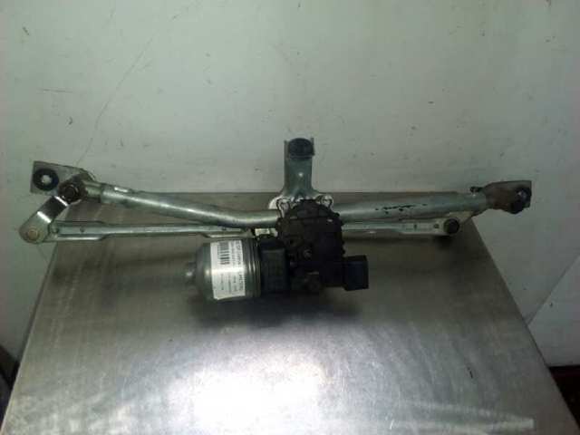 0390241524 VAG Motor limpiaparabrisas  en stock Gandía