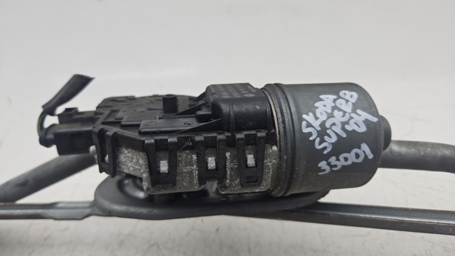 0390241528 VAG Motor limpiaparabrisas  en stock Córdoba