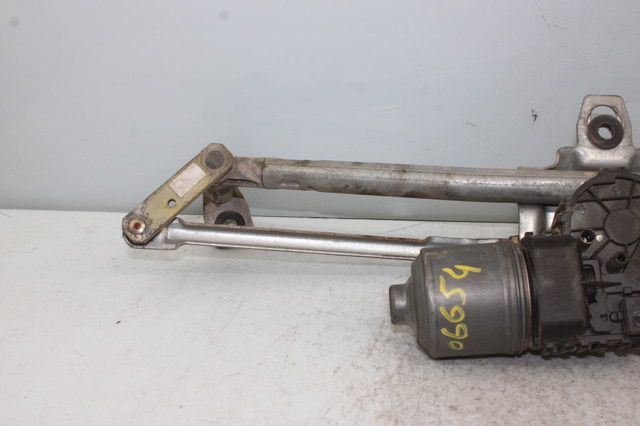 VAG 0390241531 Motor limpiaparabrisas  en stock Valencia