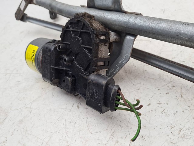 0390241531 VAG Motor limpiaparabrisas comprar Alcalá