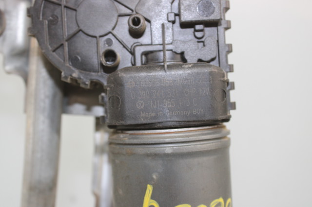 0390241531 VAG Motor limpiaparabrisas  en stock Córdoba