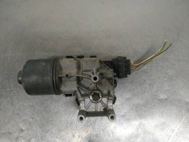PEUGEOT 0390241540 Trapezio del limpiaparabrisas  disponible España