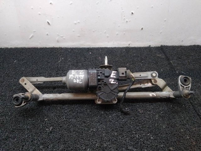 0390241566 VAG Motor del limpiaparabrisas  disponible Ourense
