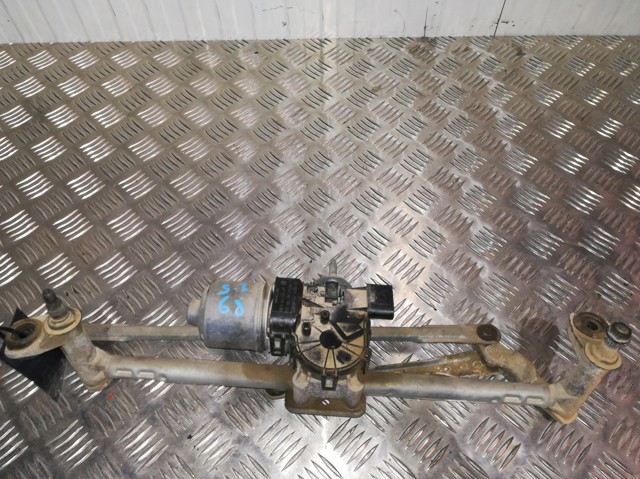 VAG 0390241566 Motor limpiaparabrisas  en stock Salamanca