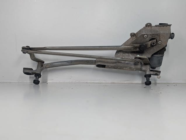 FORD 0390241574 Motor del limpiaparabrisas  disponible Lugo