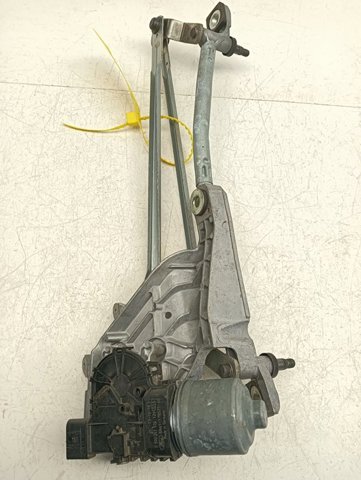 FORD 0390241574 Motor del limpiaparabrisas  disponible España