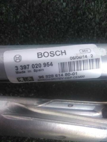 0390241621 PEUGEOT Motor limpiaparabrisas  en stock Gandía