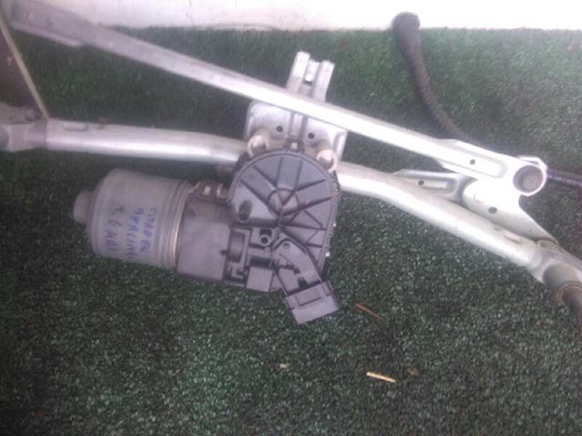 PEUGEOT 0390241621 Motor del limpiaparabrisas  disponible Valladolid