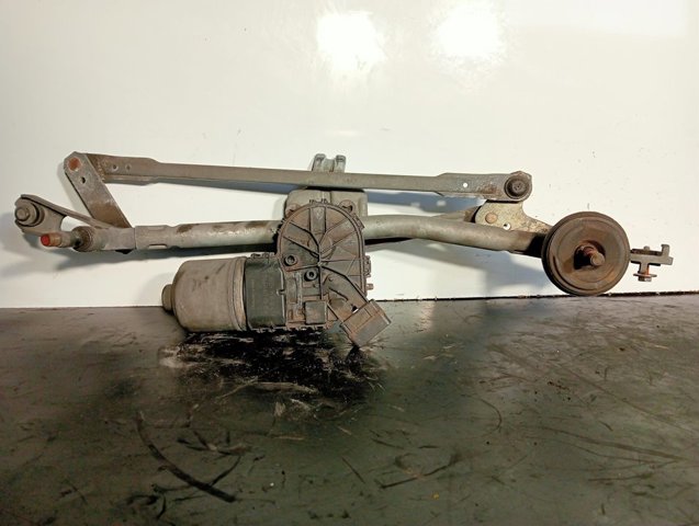 0390241621 PEUGEOT Motor limpiaparabrisas  en stock Gandía