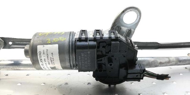 0390241712 Motor limpiaparabrisas  en stock Granada