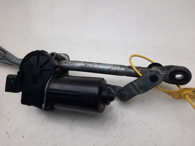 0390241731 Motor limpiaparabrisas  en stock Sabadell
