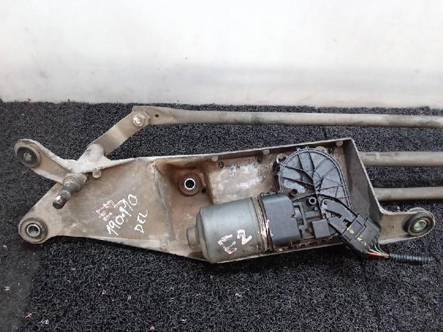 RENAULT 0390241777 Motor del limpiaparabrisas  disponible España