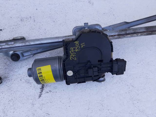 0390241869 Motor limpiaparabrisas  en stock Castellón