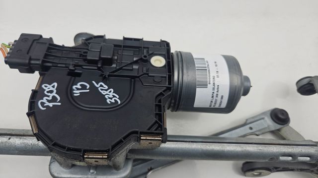0390241869 Motor del limpiaparabrisas  disponible Burgos