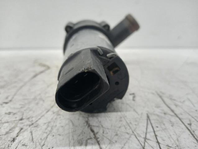 VAG 0392020073 Bomba de agua eléctrica auxiliar  comprar en Ponferrada
