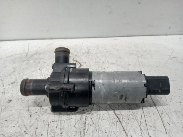 0392020073 VAG Bomba de agua eléctrica auxiliar comprar Alcalá