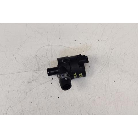 0392023219 RENAULT Bomba de agua eléctrica auxiliar  en stock Gandía
