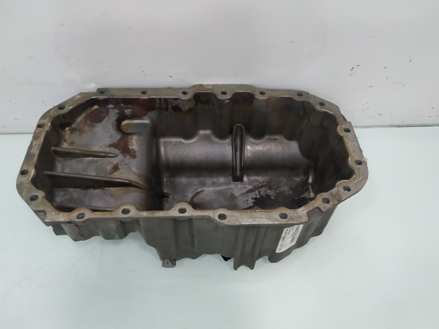 03C103603T VAG Cárter de aceite del motor  en stock Córdoba