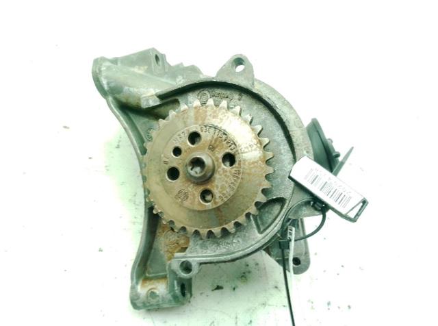 Bomba de aceite del motor 03C115105AG VAG