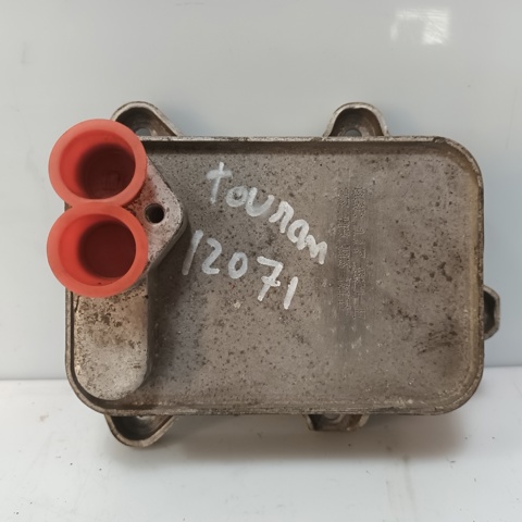 VAG 03C117021E Radiador de aceite comprar Barcelona