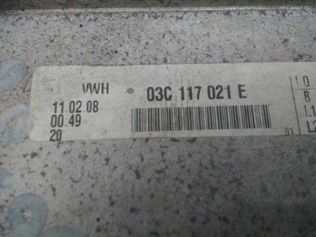 VAG 03C117021E Radiador de aceite  en stock Valencia