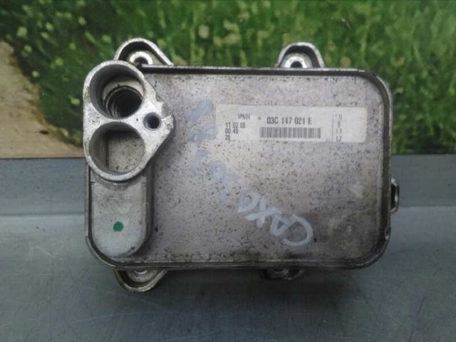 Enfriador de aceite  03C117021E VAG