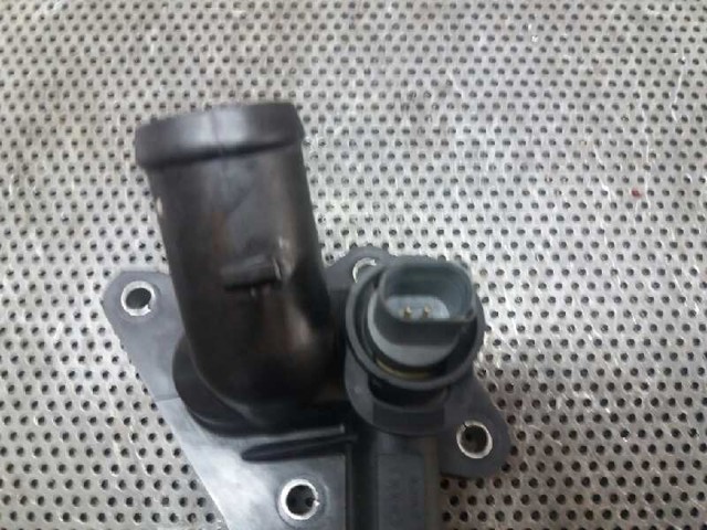 03C121111B VAG Carcasa del termostato  disponible Vigo