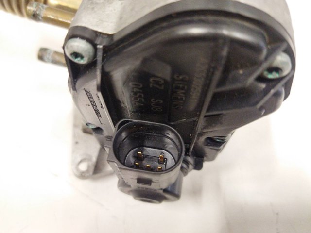 03C131503B VAG Válvula EGR de recirculación de gases  comprar en Oviedo