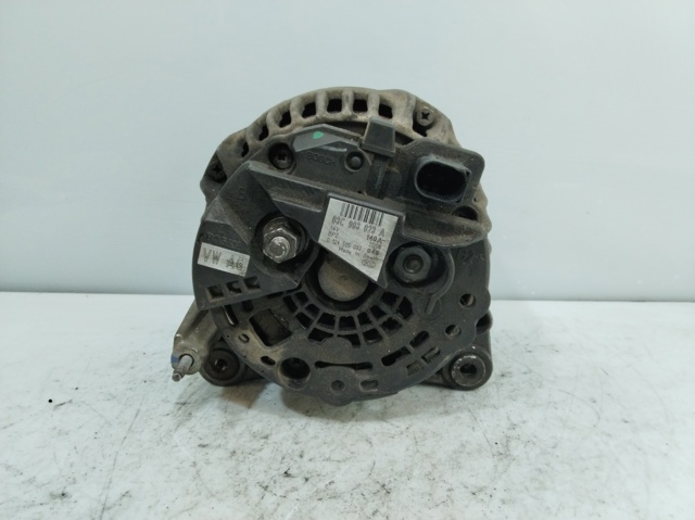 Alternador del motor 03C903023A VAG