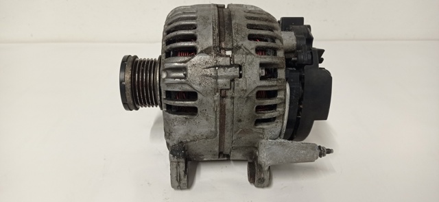 03C903023A Alternador  disponible Málaga