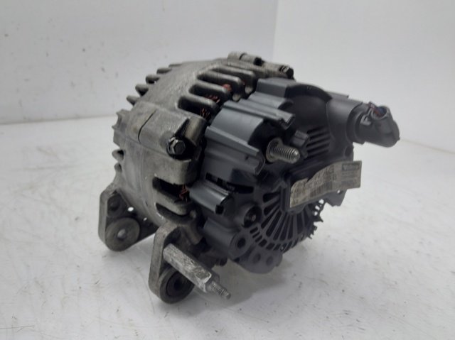 VAG 03C903023B Alternador  comprar en Ponferrada