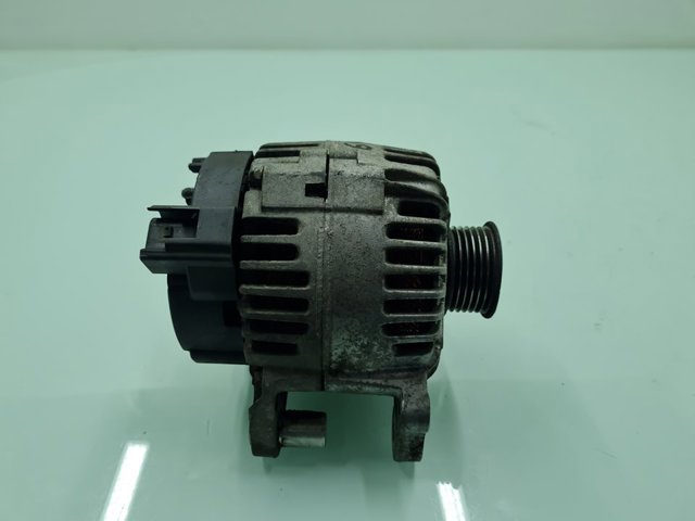 03C903023B Alternador  comprar en Reus