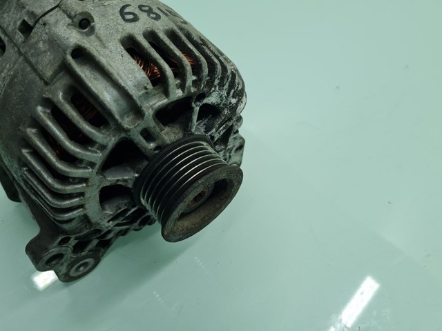 VAG 03C903023B Alternador  disponible Lugo