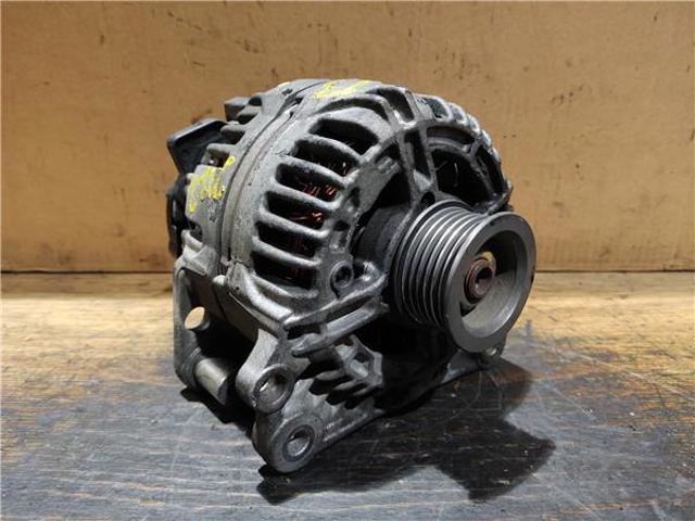 VAG 03C903023D Alternador  en stock Terrassa