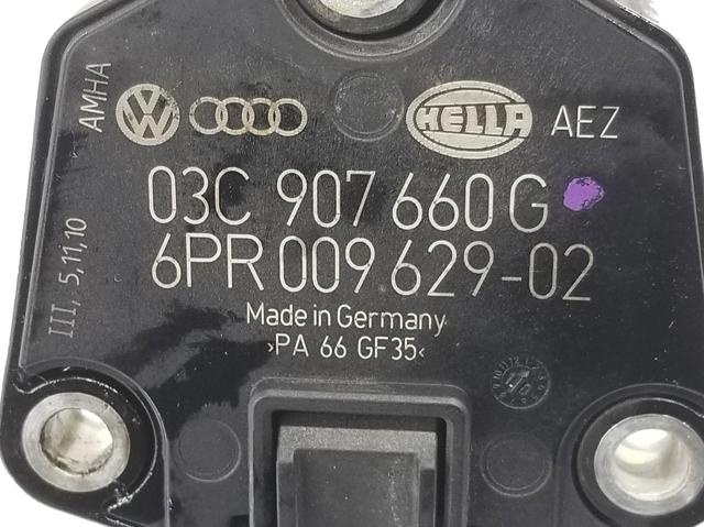 Sensor de nivel de aceite del motor Audi A4 8K2