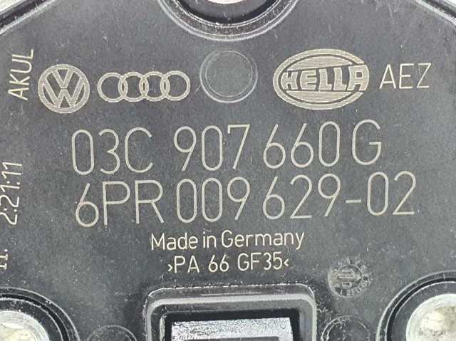 Sensor de nivel de aceite del motor Audi A4 8K2