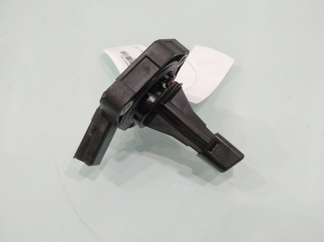 03C907660G VAG Sensor de nivel de aceite del motor  comprar en Lleida
