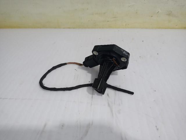 03C907660G Sensor de nivel de aceite del motor  disponible Utrera