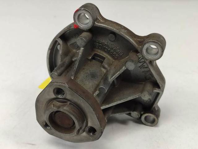 03D121005 VAG Bomba de agua comprar Alcalá