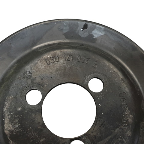 Polea bomda de agua Volkswagen Jetta III (2004-2010)