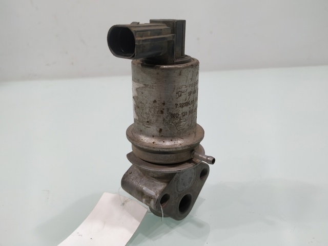 VAG 03D131503B Válvula EGR de recirculación de gases  comprar en Murcia